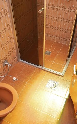 Casa para alugar com 250m², 3 quartos e 2 vagas Casa para alugar com 250m², 3 quartos e 2 vagasBanheiro Social
