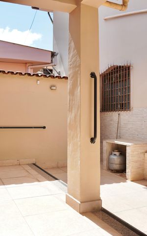 Casa para alugar com 250m², 3 quartos e 2 vagas Casa para alugar com 250m², 3 quartos e 2 vagasÁrea de Serviço