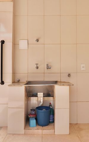 Casa para alugar com 250m², 3 quartos e 2 vagas Casa para alugar com 250m², 3 quartos e 2 vagasÁrea de Serviço