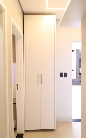 Casa para alugar com 200m², 3 quartos e 3 vagasCorredor - Armário
