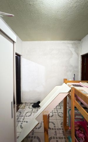 Casa à venda com 160m², 3 quartos e 2 vagas Casa à venda com 160m², 3 quartos e 2 vagasBanheiro de serviço