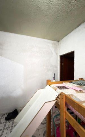 Casa à venda com 160m², 3 quartos e 2 vagas Casa à venda com 160m², 3 quartos e 2 vagasBanheiro de serviço