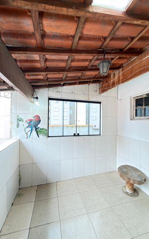 Casa à venda com 160m², 3 quartos e 2 vagas Casa à venda com 160m², 3 quartos e 2 vagasQuarto 1 - Suíte Varanda
