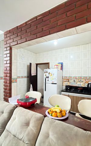 Casa à venda com 160m², 3 quartos e 2 vagas Casa à venda com 160m², 3 quartos e 2 vagasCopa/Cozinha
