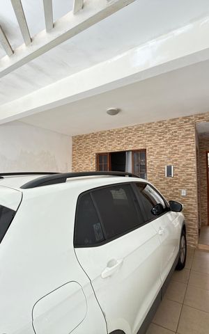 Casa à venda com 160m², 3 quartos e 2 vagas Casa à venda com 160m², 3 quartos e 2 vagasGaragem