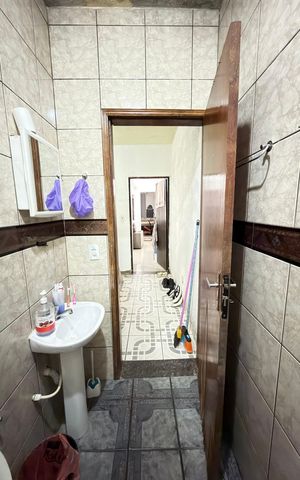 Casa à venda com 160m², 3 quartos e 2 vagas Casa à venda com 160m², 3 quartos e 2 vagasBanheiro Social 1