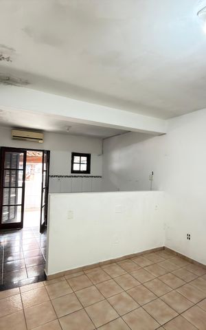 Casa à venda com 160m², 3 quartos e 2 vagas Casa à venda com 160m², 3 quartos e 2 vagasQuarto 1 - Suíte