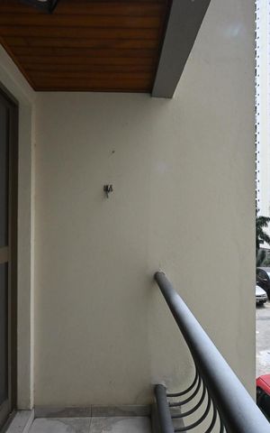 Apartamento para alugar com 68m², 2 quartos e sem vagaVaranda