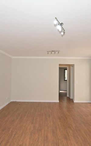 Apartamento para alugar com 68m², 2 quartos e sem vagaSala