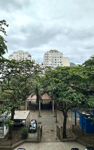 Apartamento para alugar com 93m², 3 quartos e 1 vaga