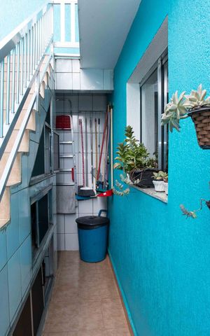 Casa à venda com 224m², 4 quartos e 5 vagasÁrea de Serviço