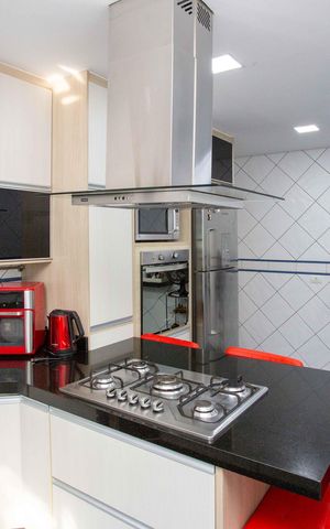Casa à venda com 224m², 4 quartos e 5 vagasCozinha Casa 1