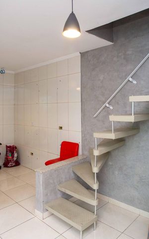 Casa à venda com 224m², 4 quartos e 5 vagasSala Casa 2