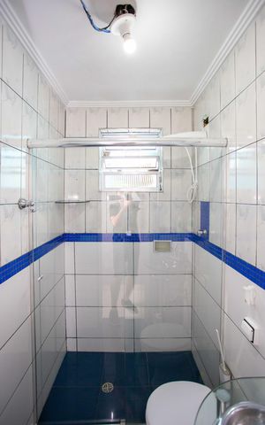 Casa à venda com 224m², 4 quartos e 5 vagasBanheiro Casa 2