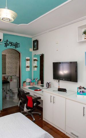 Casa à venda com 224m², 4 quartos e 5 vagasQuarto Suite 2 Casa 1