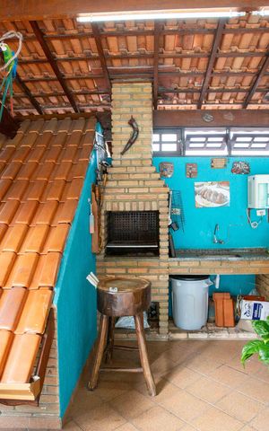 Casa à venda com 224m², 4 quartos e 5 vagasEspaço Gourmet