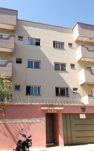 Apartamento para alugar com 90m², 3 quartos e 2 vagasFachada