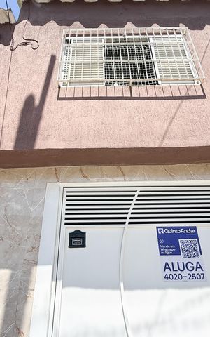Casa para alugar com 90m², 3 quartos e 1 vagaFachada