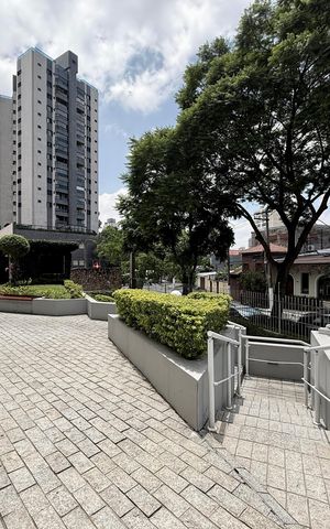 Apartamento à venda com 62m², 2 quartos e 1 vaga Apartamento à venda com 62m², 2 quartos e 1 vagaEntrada