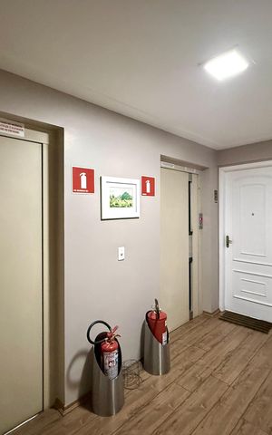 Apartamento à venda com 62m², 2 quartos e 1 vaga Apartamento à venda com 62m², 2 quartos e 1 vagaHall Apartamento