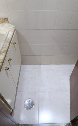 Apartamento para alugar com 156m², 4 quartos e 1 vagaBanheiro 