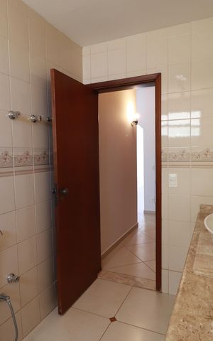 Apartamento para alugar com 156m², 4 quartos e 1 vagaBanheiro suite 