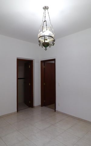 Apartamento para alugar com 156m², 4 quartos e 1 vagaSala