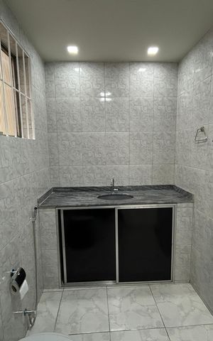 Apartamento para alugar com 110m², 3 quartos e sem vagaBanheiro
