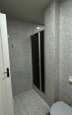 Apartamento para alugar com 110m², 3 quartos e sem vagaBanheiro
