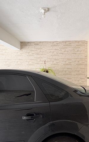Casa à venda com 187m², 4 quartos e 2 vagas Casa à venda com 187m², 4 quartos e 2 vagasGaragem
