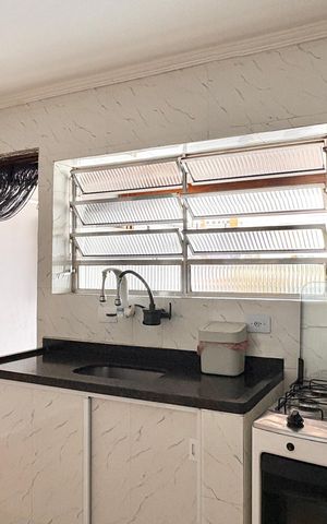 Casa à venda com 187m², 4 quartos e 2 vagas Casa à venda com 187m², 4 quartos e 2 vagasCozinha