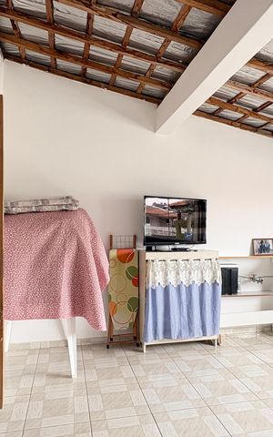 Casa à venda com 187m², 4 quartos e 2 vagas Casa à venda com 187m², 4 quartos e 2 vagasAcademia