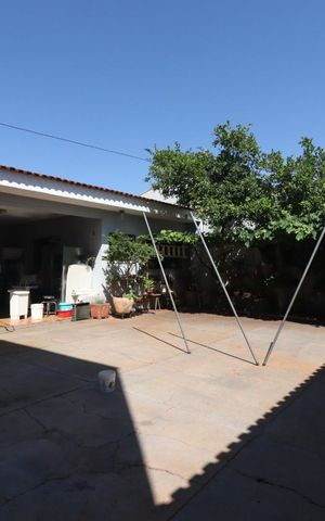 Casa para alugar com 390m², 5 quartos e 4 vagas Casa para alugar com 390m², 5 quartos e 4 vagasQuintal