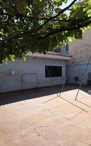 Casa para alugar com 390m², 5 quartos e 4 vagas