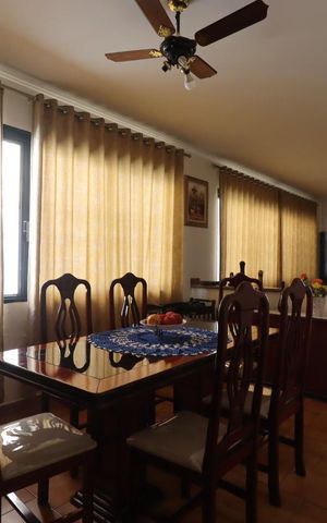 Casa para alugar com 390m², 5 quartos e 4 vagas Casa para alugar com 390m², 5 quartos e 4 vagasSala
