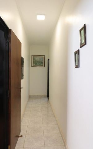 Casa para alugar com 390m², 5 quartos e 4 vagas Casa para alugar com 390m², 5 quartos e 4 vagasCorredor