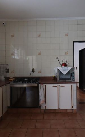 Casa para alugar com 390m², 5 quartos e 4 vagas Casa para alugar com 390m², 5 quartos e 4 vagasCozinha