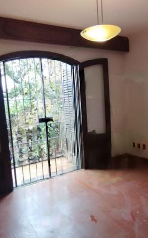 Casa à venda com 151m², 3 quartos e 2 vagas