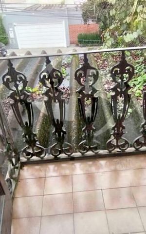 Casa à venda com 151m², 3 quartos e 2 vagas