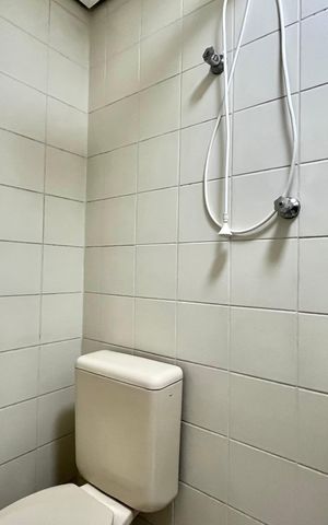 Apartamento para alugar com 77m², 3 quartos e 2 vagasBanheiro de serviço