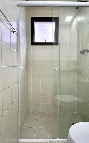 Apartamento para alugar com 77m², 3 quartos e 2 vagas Apartamento para alugar com 77m², 3 quartos e 2 vagasBanheiro da Suíte