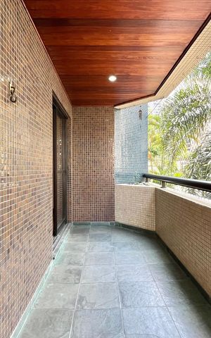 Apartamento para alugar com 77m², 3 quartos e 2 vagas Apartamento para alugar com 77m², 3 quartos e 2 vagasVaranda