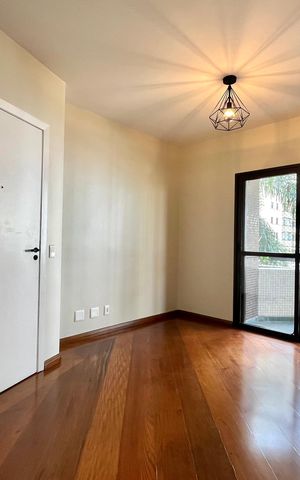 Apartamento para alugar com 77m², 3 quartos e 2 vagasSala
