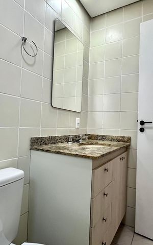 Apartamento para alugar com 77m², 3 quartos e 2 vagas Apartamento para alugar com 77m², 3 quartos e 2 vagasBanheiro Corredor