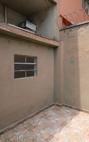 Casa para alugar com 70m², 2 quartos e 1 vagaÁrea de Serviço