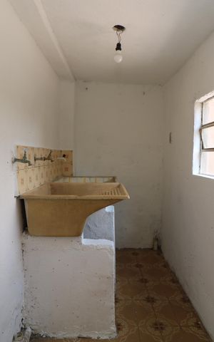 Casa para alugar com 70m², 2 quartos e 1 vagaÁrea de Serviço