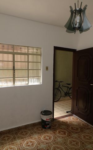 Casa para alugar com 70m², 2 quartos e 1 vagaSala