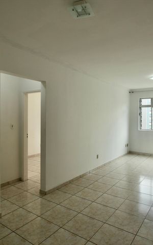 Apartamento para alugar com 60m², 1 quarto e 1 vagaSala