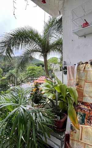Apartamento à venda com 54m², 2 quartos e 1 vaga Apartamento à venda com 54m², 2 quartos e 1 vagaVaranda