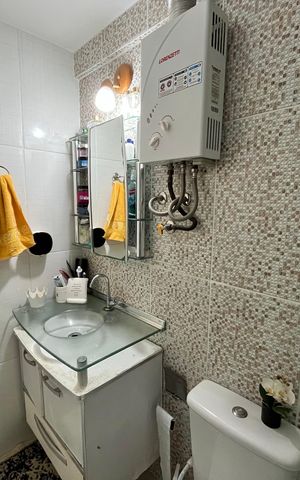 Apartamento à venda com 54m², 2 quartos e 1 vaga Apartamento à venda com 54m², 2 quartos e 1 vagaBanheiro